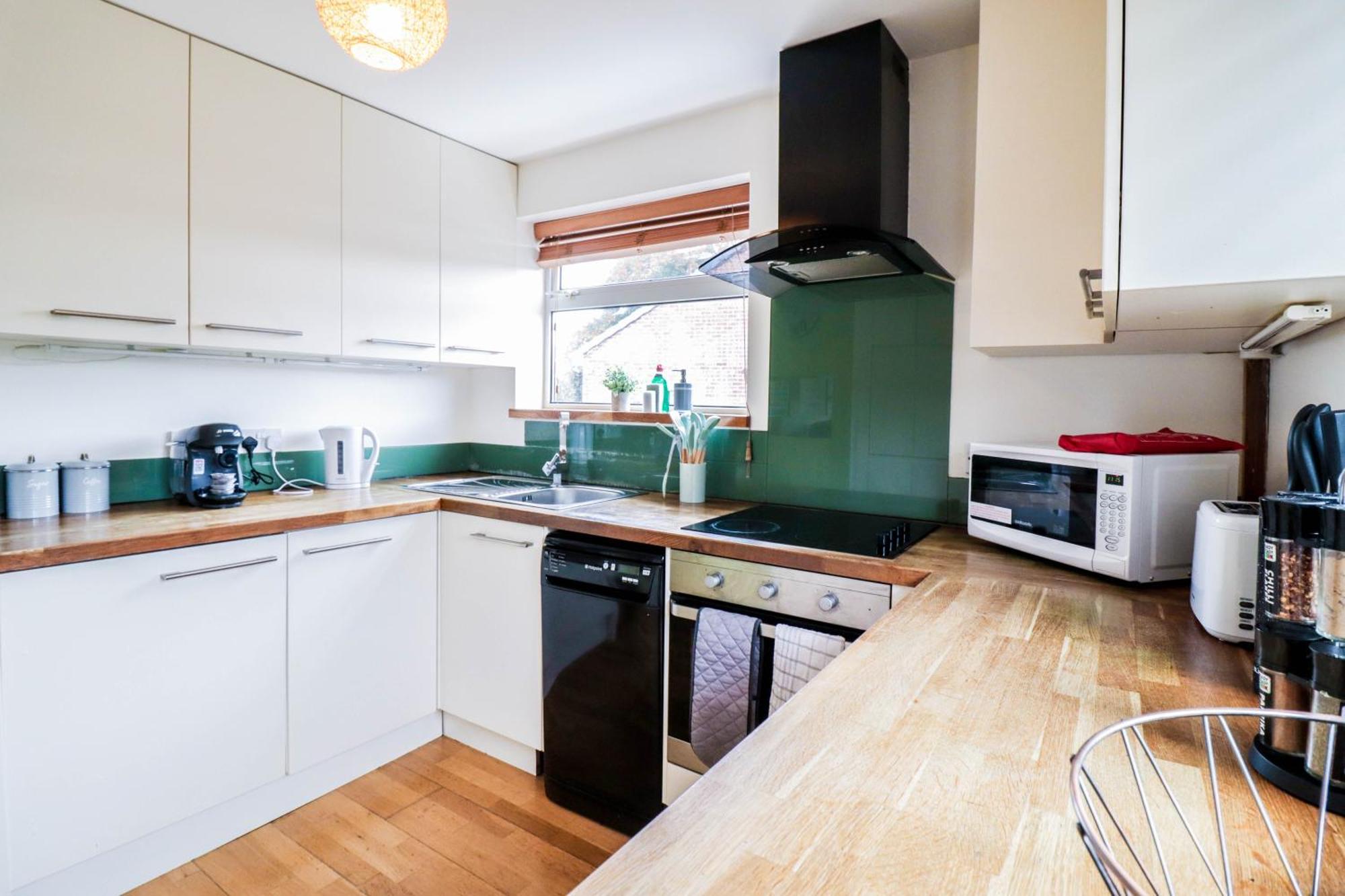 Apartment Perfect 2 Bedroom Flat Heathrow, Free Parking Shepperton
